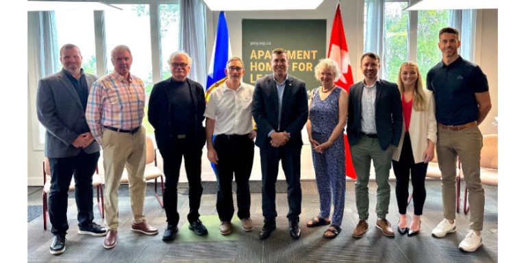 Electric Avenue aide à obtenir le financement pour d’importantes installations de bornes de recharge pour VE à travers le Canada